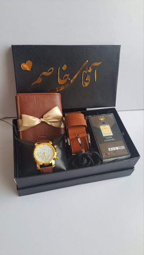 باکس جذاب روز مرد ساعت مردانه روزپدر چرمی اسپرت قهوه ای ست کیف کمربند آقایان