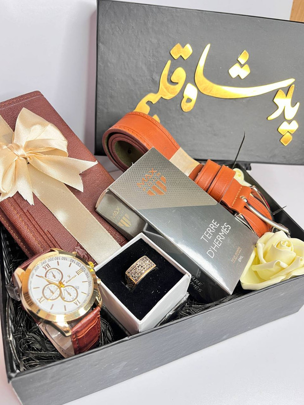باکس هدیه روز مرد هدیه برای آقایان ساعت مردانه هدیه کیف کمربند عسلی اقایان
