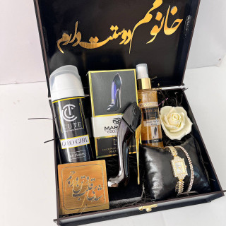 باکس هدیه زنانه شیک و سنگین برند گودگرل ارسال فوری شیک برند