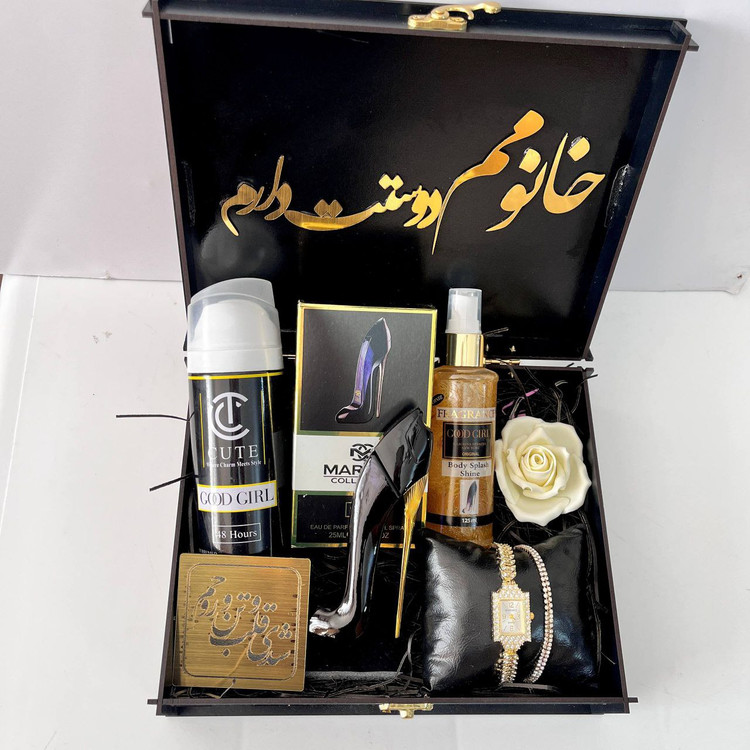 باکس هدیه زنانه شیک و سنگین برند گودگرل ارسال فوری شیک برند
