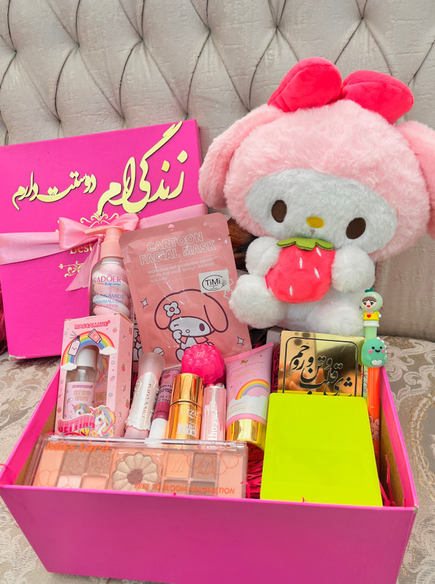 باکس پرفروش لاکچری بزرگ و کاربردی عروسکی ملودی صورتی پک بزرگ و لوکس محصولات آرایشی کاربردی دوستت دارمقسطی