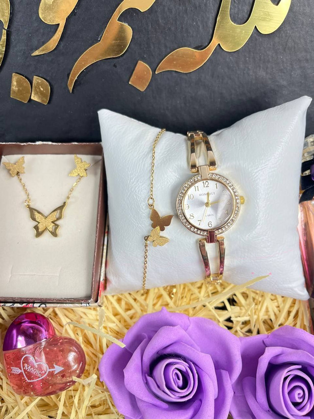باکس جدید هدیه خوشگل طلایی لاکچری ساعت ظریف ادکلن اسمارت اصلی و روز دختر هدیه خاص تولد